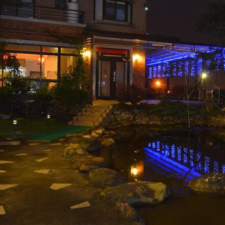 Riverbank B&B Yilan Exterior photo