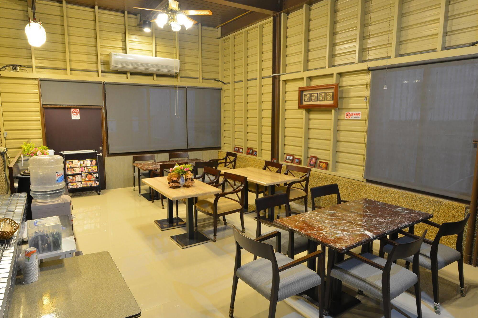Riverbank B&B Yilan Exterior photo